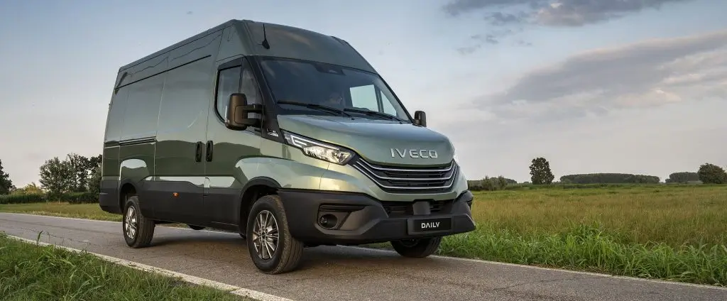 furgoneta IVECO